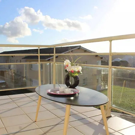 Jonzac, 3 Pièces, 4 Personnes - Fr-1-246d-19 Appartement Jonzac